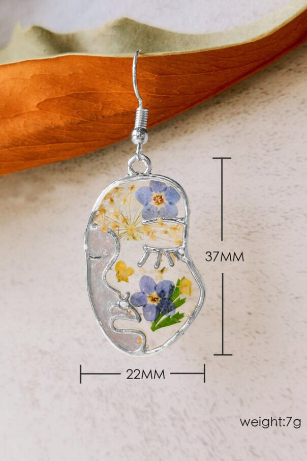 Pressed Flower Earrings -Abstract Face Forget Me Not Flower - Image 3