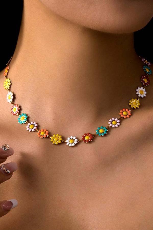 Daisy collarbone chain necklace