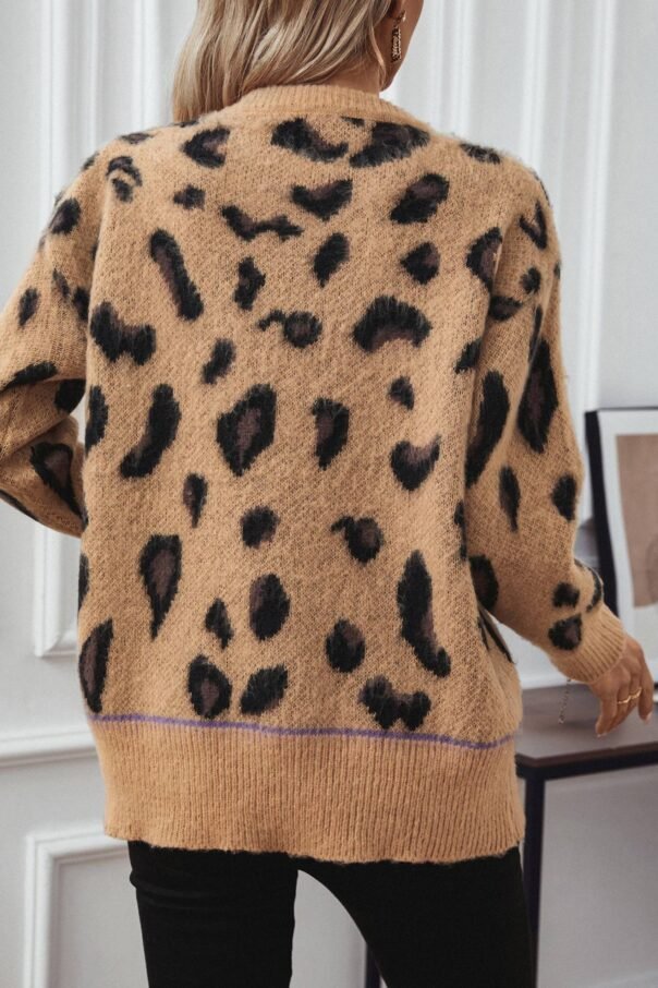 Leopard Pattern Jacquard Pullover sweater - Image 5